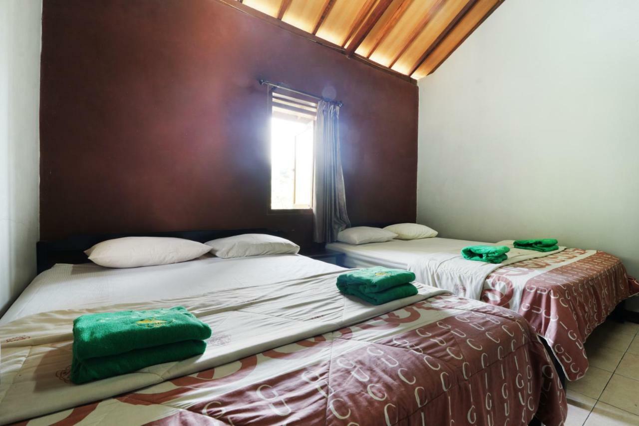 Desa Wisata Sari Bunihayu * Subang