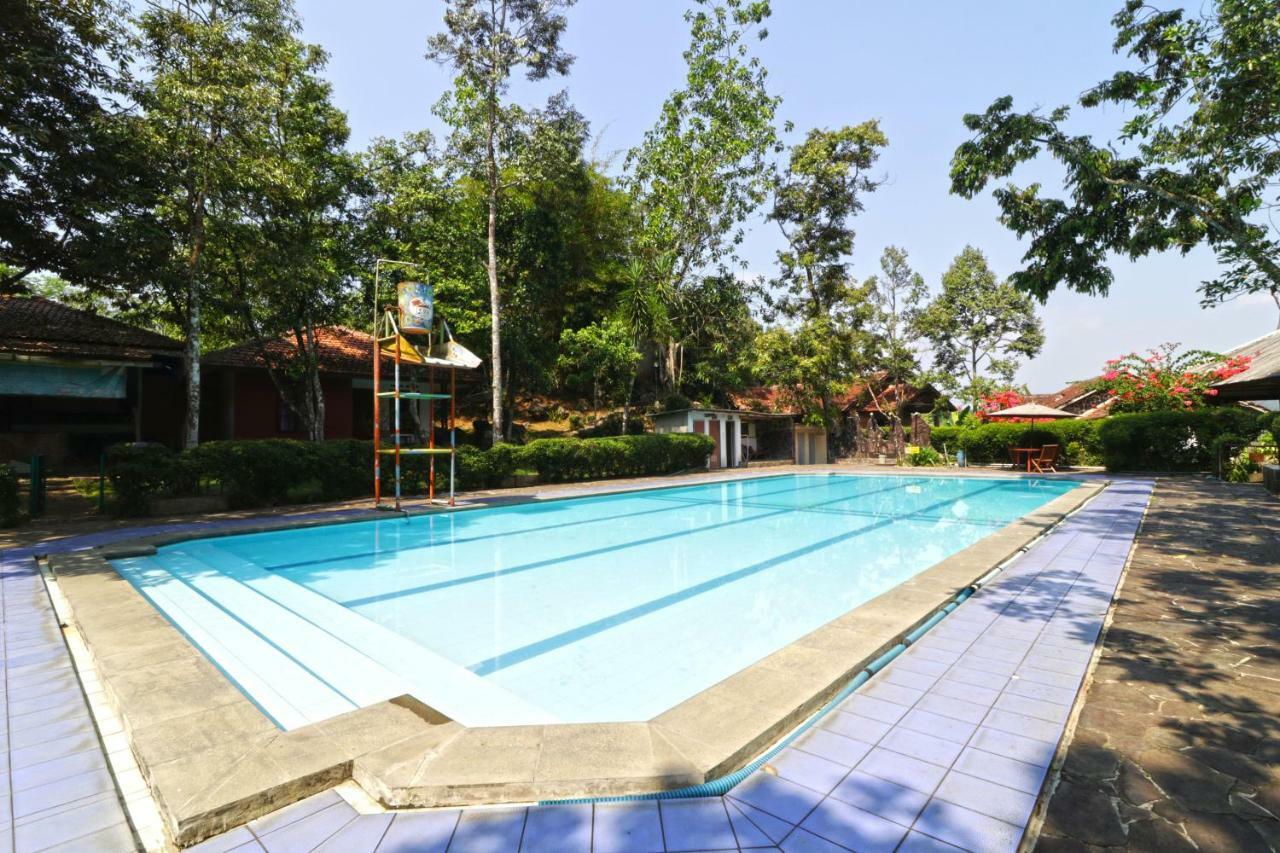 Rumah tetamu Desa Wisata Sari Bunihayu Subang