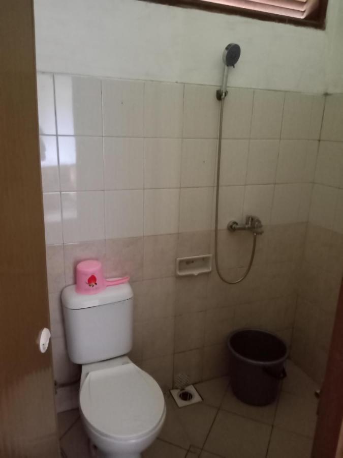 Rumah tetamu Desa Wisata Sari Bunihayu *